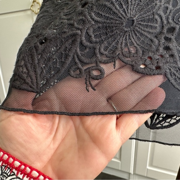 Lilly Pulitzer LBD size 2 - Picture 5 of 5